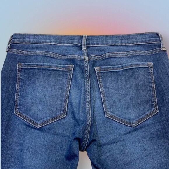 BANANA REPUBLIC Women’s 28 Straight Leg Blue Jeans - Picture 2 of 4